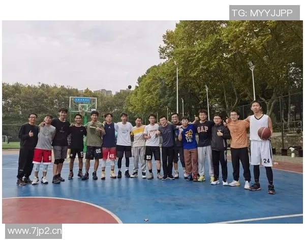 杭州篮球队耐力分析与训练策略探讨助力球队提升竞技水平 杭州篮球队耐力分析与训练策略探讨助力球队提升竞技水平